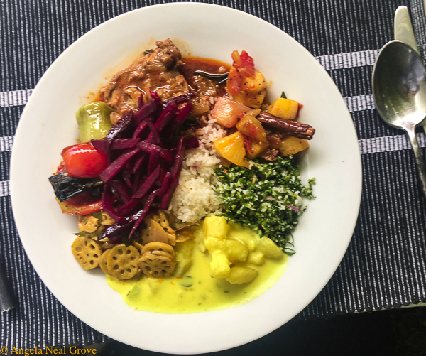 Traveling Spoon's culinary adventure; curries which had been prepared in the cooking class arranged around a mound of rice ready for lunch: Photo: A.N.Grove