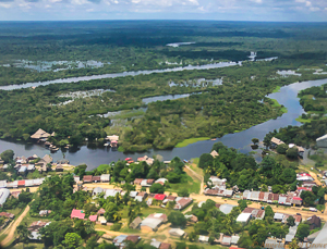 Amazon River Life: Iquitos from the air. PHOTO; ANGROVE